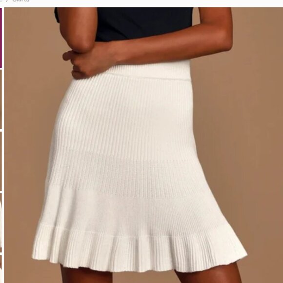 Free People Dresses & Skirts - FREE PEOPLE Ivory Knit Skirt Size Small NWT
